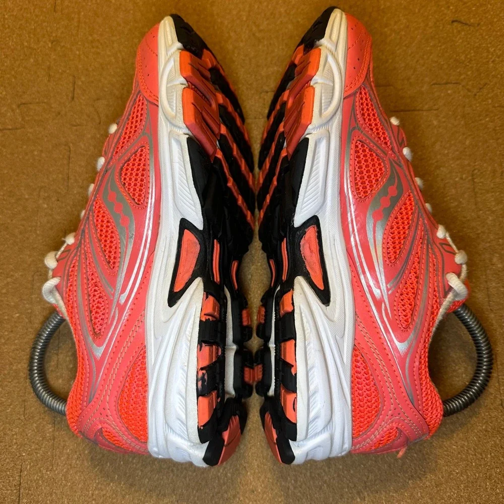 Saucony Cohesion 7 Womens Sz 6 Running Shoes Pink Silver Mesh Sneakers S15181-31